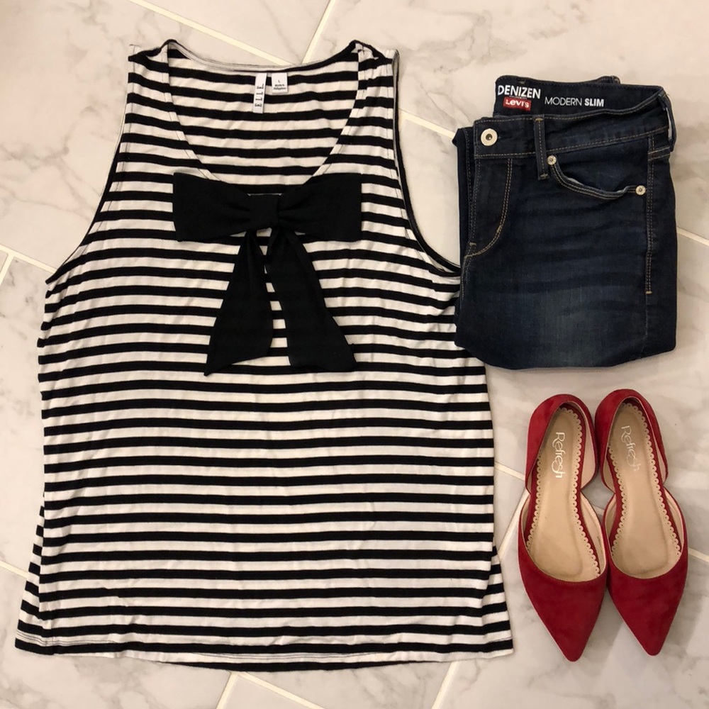 {Elle} Striped Bow Tank
